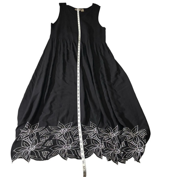 Smocked Floral Embroidered Maxi Sundress 2X Sleeveless Cottagecore Boho Peasant - Picture 14 of 16